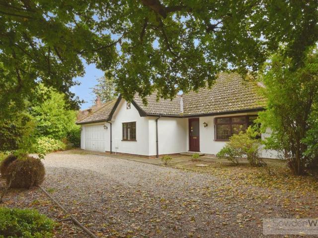 House for rent in High Kelling, North Norfolk