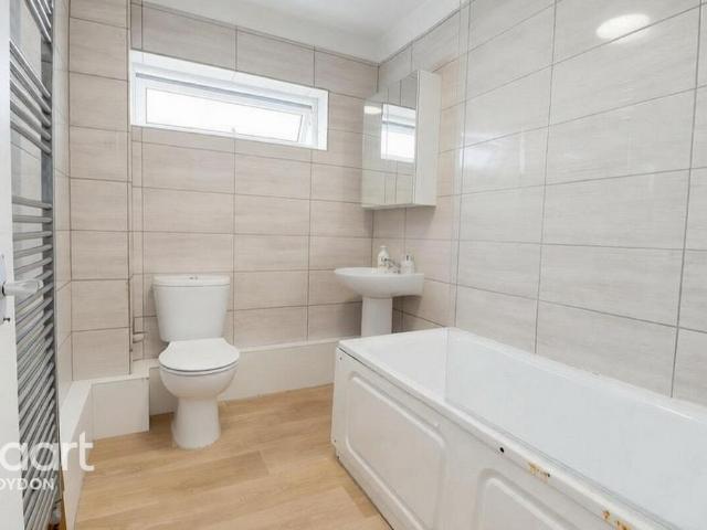 Apartment for rent in London Borough of Croydon, Greater London