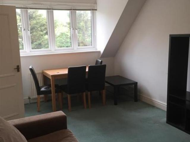 House for rent in North Finchley, Greater London