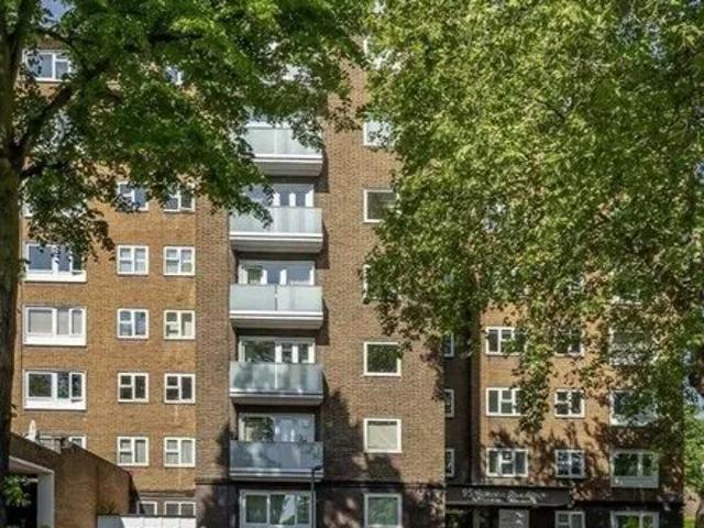 Apartment for rent in Belsize Park, Greater London