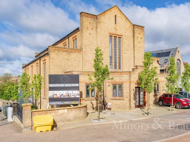 Apartment for rent in Heigham Grove, East Bank