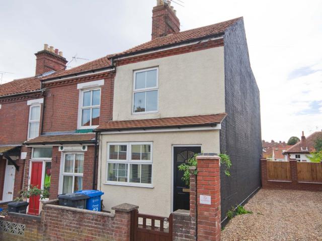 House for rent in Heigham Grove, East Bank