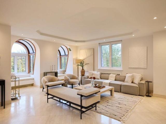 Apartment for rent in St. John's Wood, Greater London
