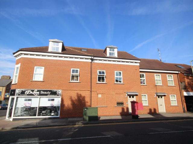 Apartment for rent in Navestock Side, Essex