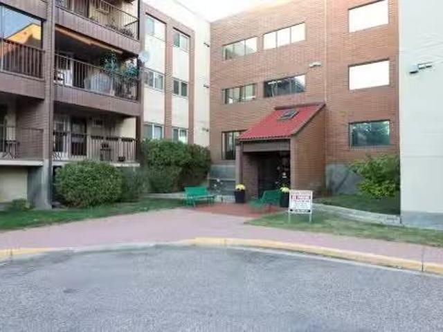 Condo for sale in Medicine Hat, Alberta