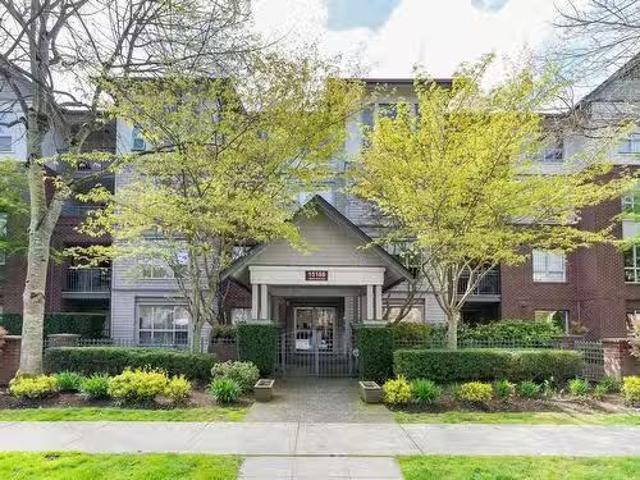 House for sale in South Surrey, Surrey