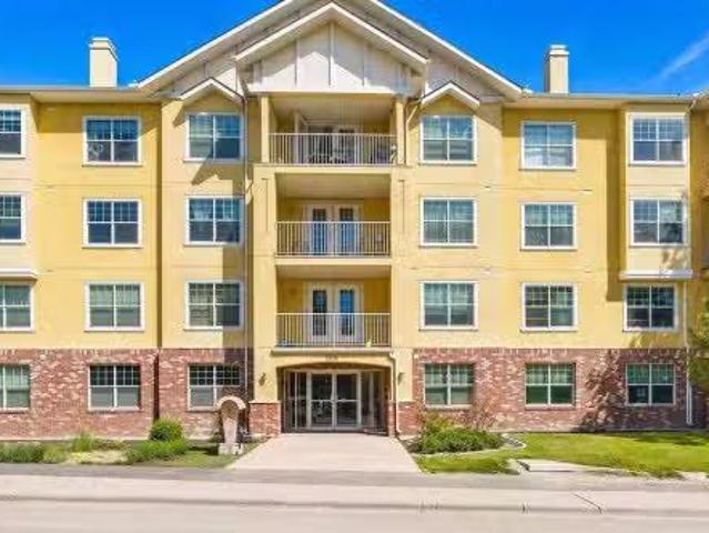 Condo for sale in Northwest, Alberta