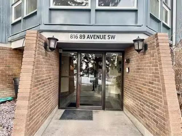 Condo for sale in Haysboro, Calgary