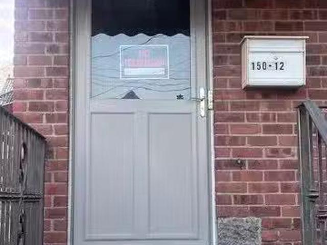 Apartment for rent in Bayside