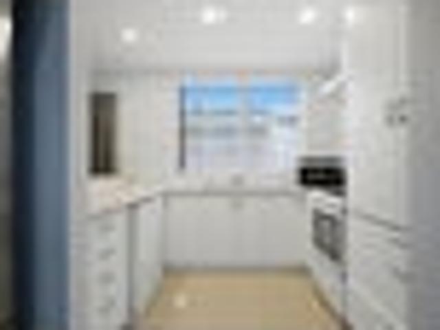 Townhouse for rent in The Avenues, Tauranga