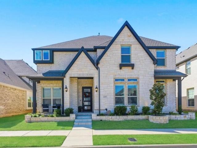 House for sale in Farmers Branch, Texas