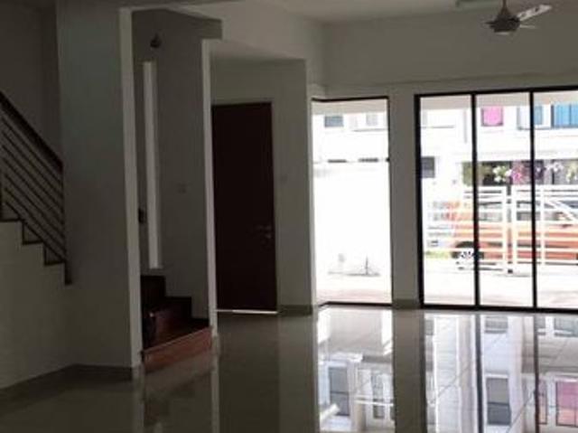 House for sale in Tanjong Sepat, Selangor