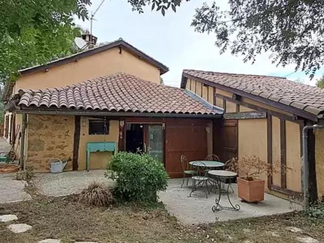 Maison vente à Au Village, Avéron-Bergelle