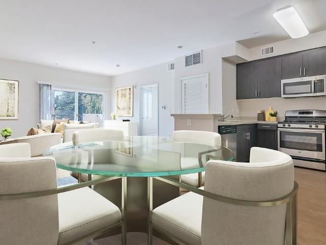 Apartment for rent in North Hollywood Neighborhood Council District, Canoga Park