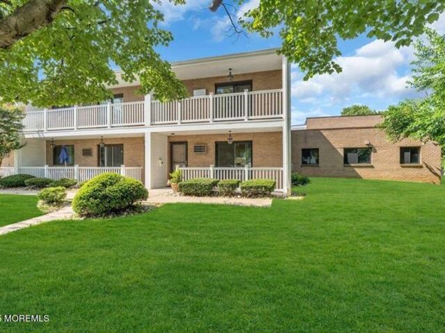 House for sale in Long Branch