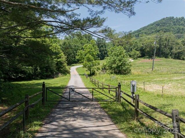 House for sale in Arden