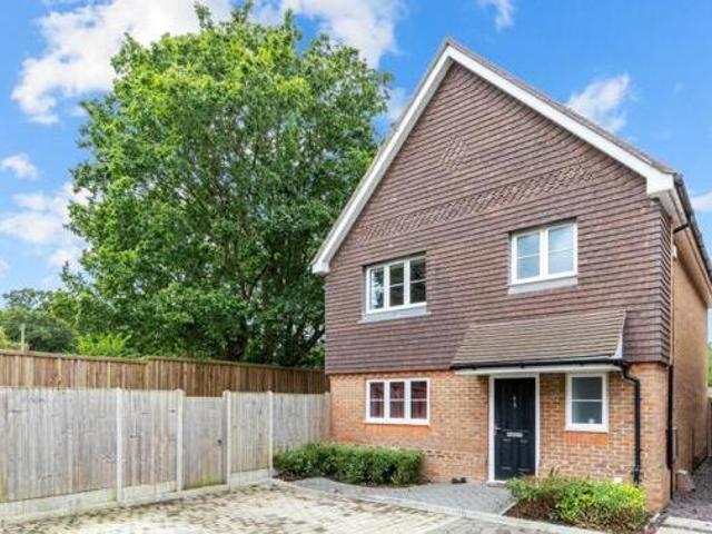 House for sale in Horsham, West Sussex