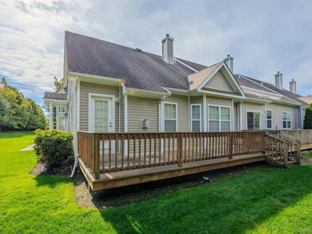 Condo for sale in Centereach, New York