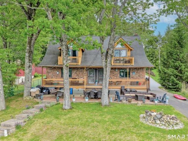 House for sale in Wolcott, Connecticut