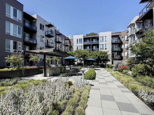 Apartment for rent in Mercer Island, Washington