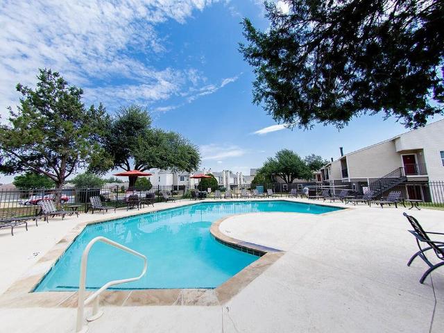 Apartment for rent in Midkiff Plaza, Midland