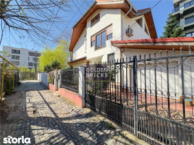 Casă închirieri