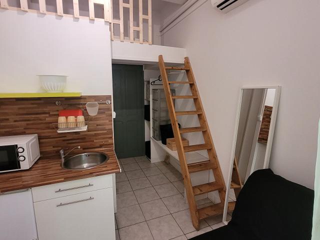 Studio location à Avignon