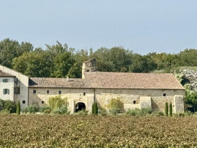 Maison vente à Carpentras, Châteauneuf-du-pape