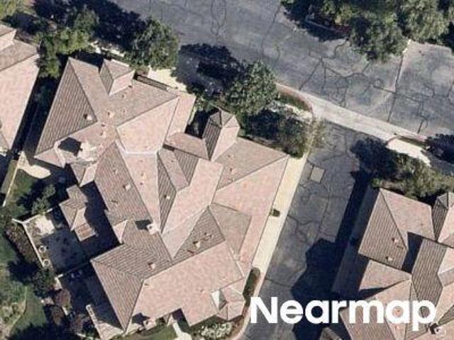 Condo for sale in Canyon Country, California