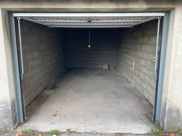 Garage location à Avignon