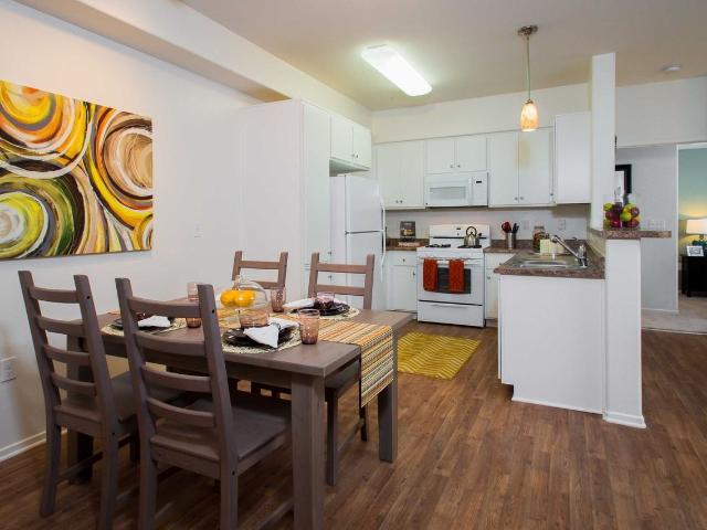Apartment for rent in Menifee, California