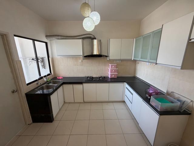 Apartment for sale in Country Heights Damansara, Kuala Lumpur
