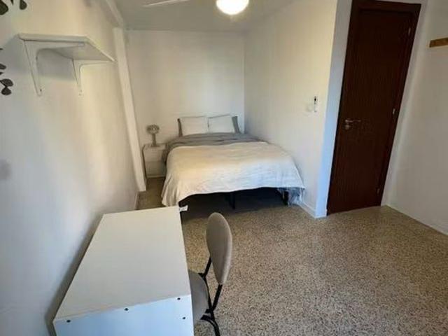 Apartamento en alquiler en Barri dels Ollers, l'Horta Sud