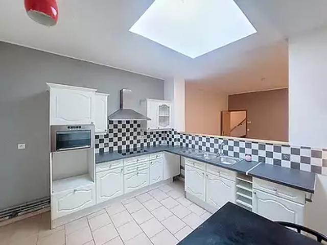 Maison vente à Lens, Avion