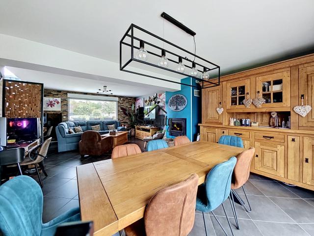 Maison vente à Lens, Avion