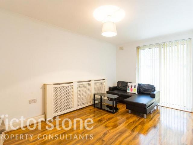 House for rent in Ratcliffe, Stepney