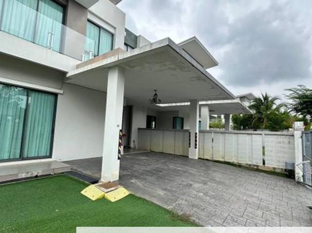 House for sale in Sendayan Village, Negeri Sembilan