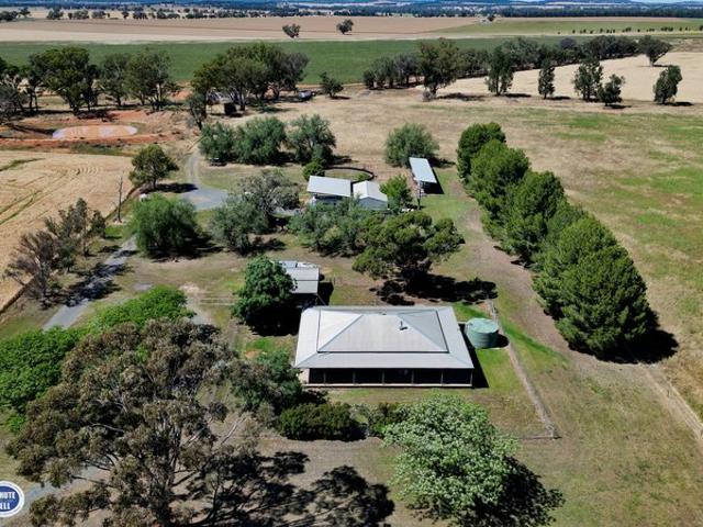Acreage for sale in Parkes, Parkes Shire Council
