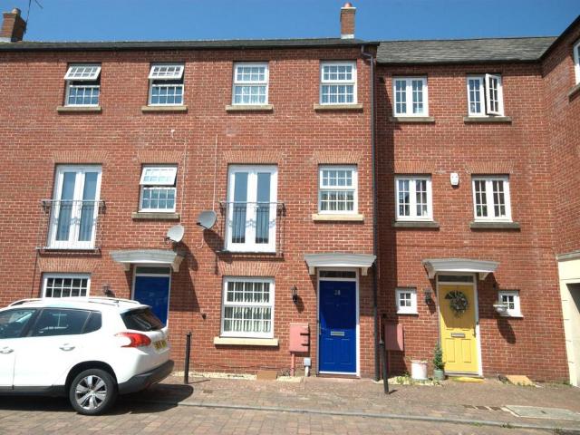 House for rent in Brownsover, Rugby