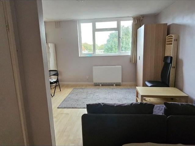 Apartment for rent in Putney, Greater London