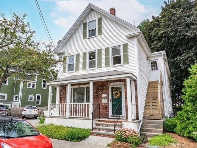 Condo for sale in Wakefield