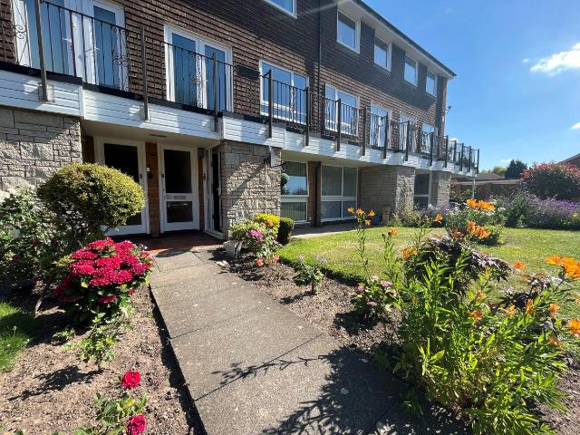 Apartment for rent in Wake Green, West Midlands