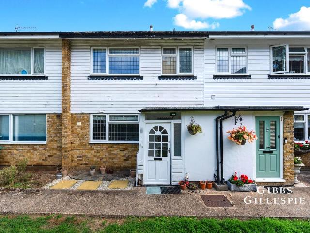 House for rent in London Borough of Harrow, Greater London
