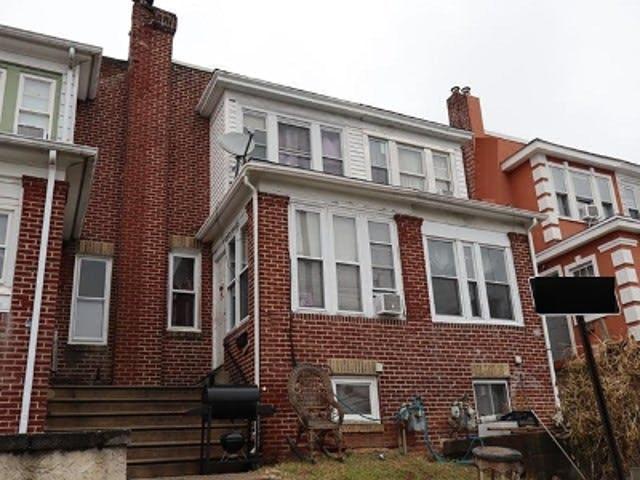 House for sale in Stonehurst, Upper Darby