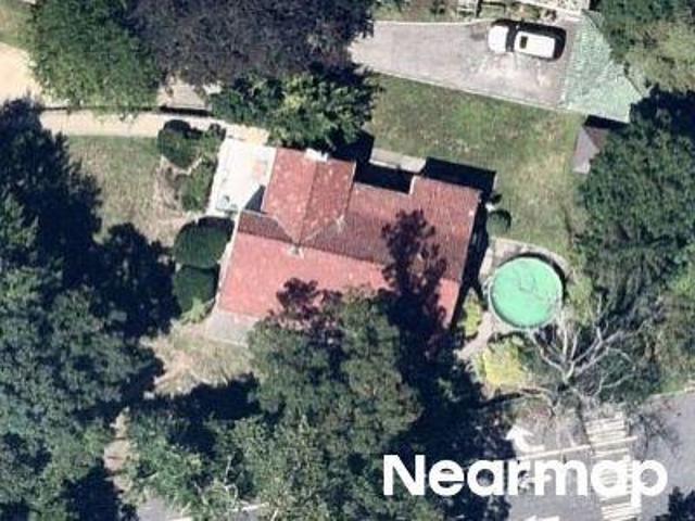 House for sale in Queens, Arverne