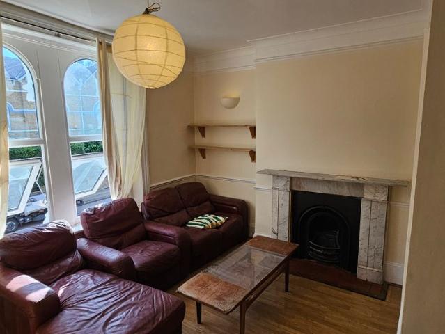 Apartment for rent in London Borough of Lewisham, Ladywell