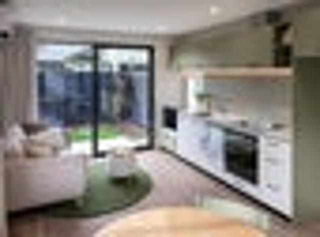 Townhouse for sale in Heathcote, Canterbury