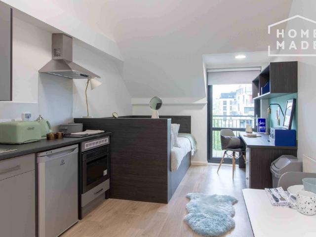 Apartment for rent in East Twerton, Dulcote