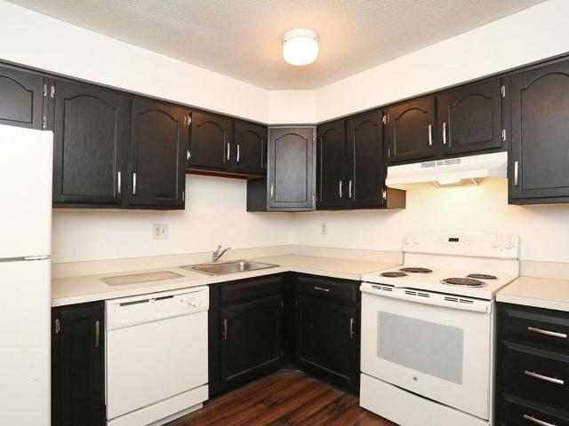 Apartment for rent in Avon