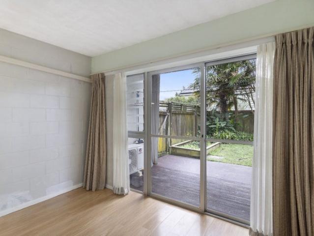 Apartment for rent in Avondale, Whau
